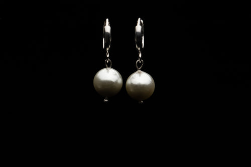 10mm Light Grey Seashell Pearl Earring