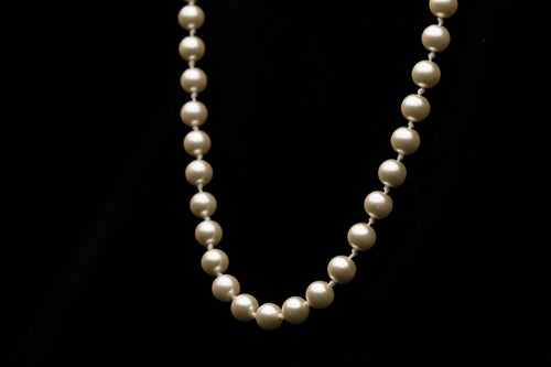 8mm Knotted White Seashell Pearl Necklace