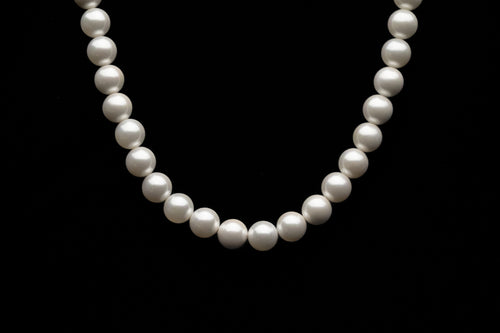 10mm White Seashell Pearl Necklace