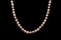 8mm Gradient Pink Seashell Pearl Necklace