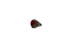Oval Aqeeq Ring with Zircon