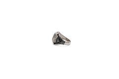 Black Enamel Oval Ring with Zircon