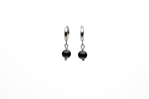 6mm Black Seashell Pearl Earring