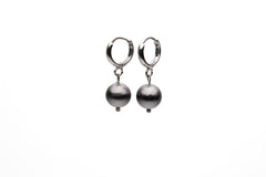 10mm Dark Grey Seashell Pearl Earring