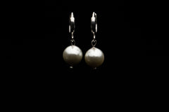 10mm Light Grey Seashell Pearl Earring