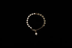 Half n' Half White Seashell Pearl Bracelet