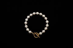 8mm Knotted White Seashell Pearl Bracelet w/ Toggle Clasp