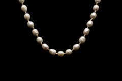 9mm White Freshwater Pearl Necklace with Toggle Clasp