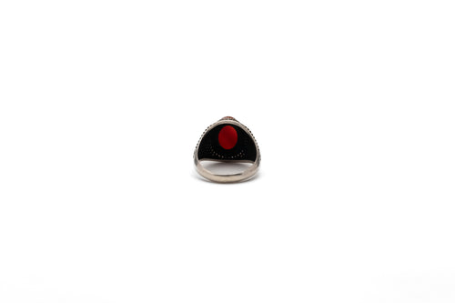 Oval Aqeeq Ring with Zircon