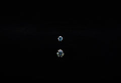 Round Moissanite Earring (Blue)