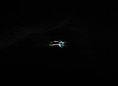 Round Moissanite Ring (Blue)